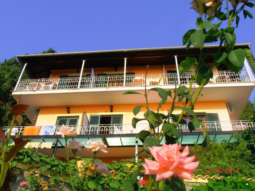 Panorama Apartment Perama  Bagian luar foto